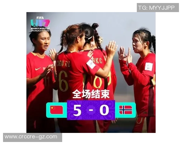 中国U17女足全家福照展现团队凝聚力积极备战U17女足亚洲杯